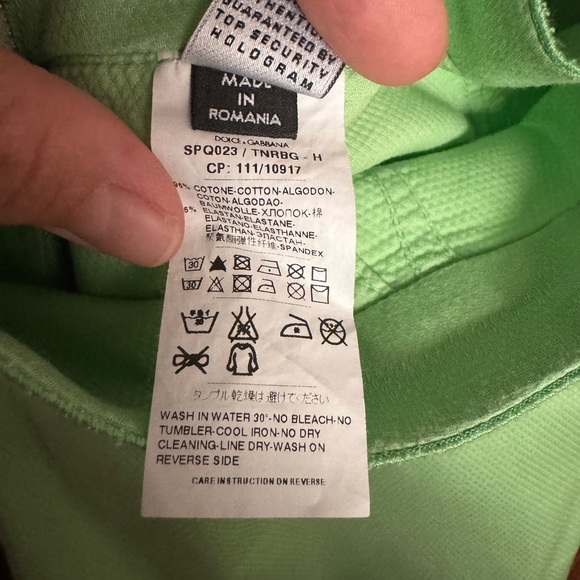 D&G women mint color shorts size IT42, very good condition. - Picture 5 of 9